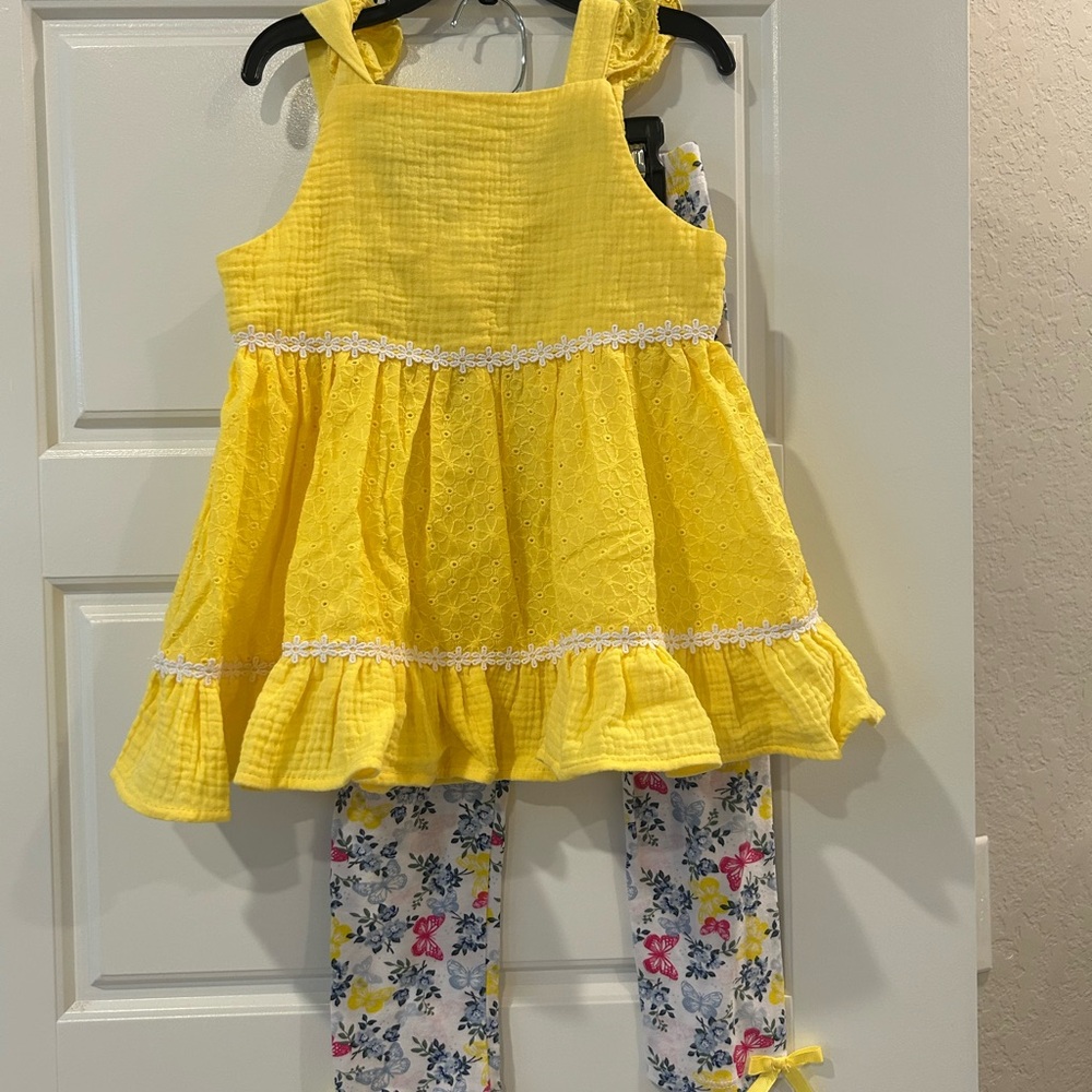 Rare Editions Sunny Yellow Blouse with Floral Leggings